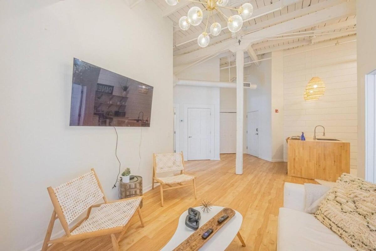 Apartamento Darlin' Downtown Dawghouse Athens Exterior foto